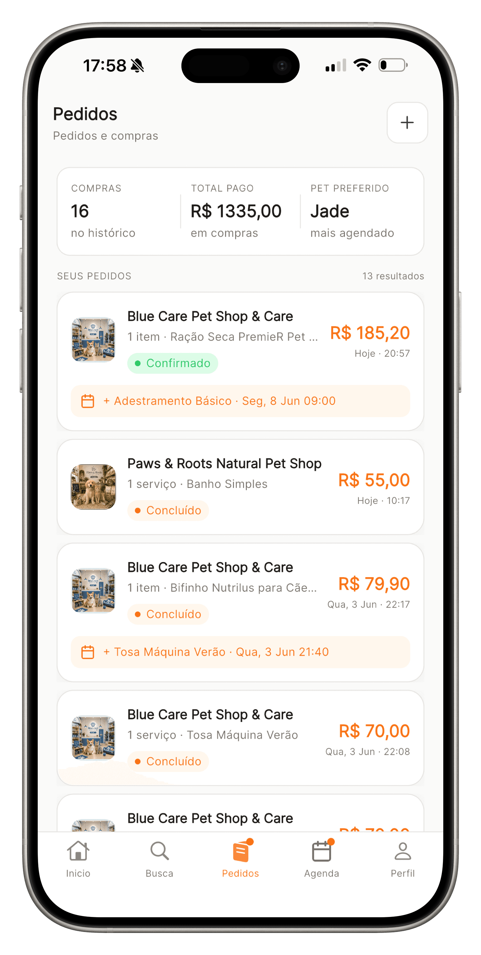 Tela de pedidos do app do tutor com histórico de compras e serviços