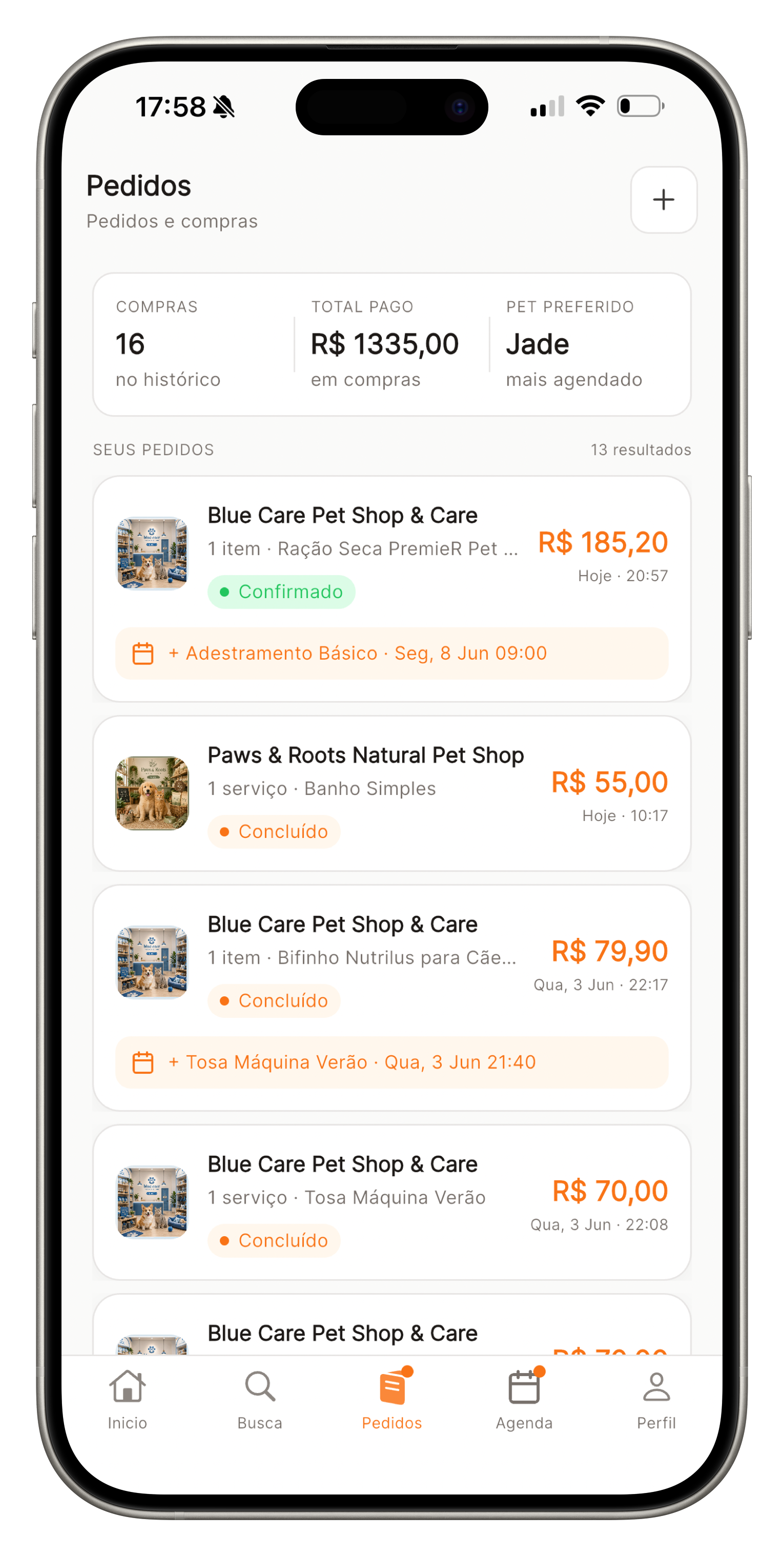 Tela de pedidos do app do tutor com histórico de compras e serviços